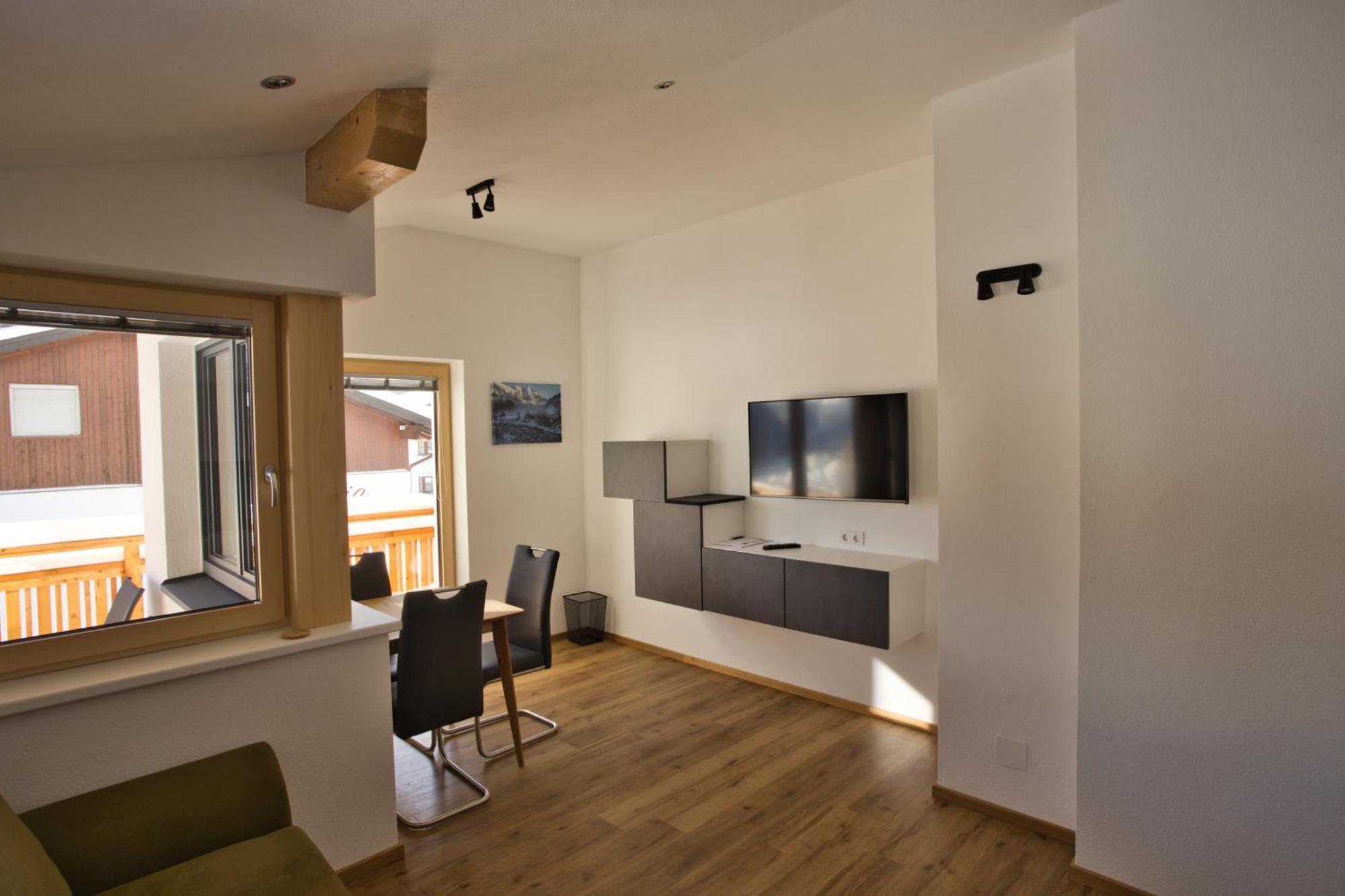 Appartement Haus Timmler à Sankt Anton am Arlberg Extérieur photo